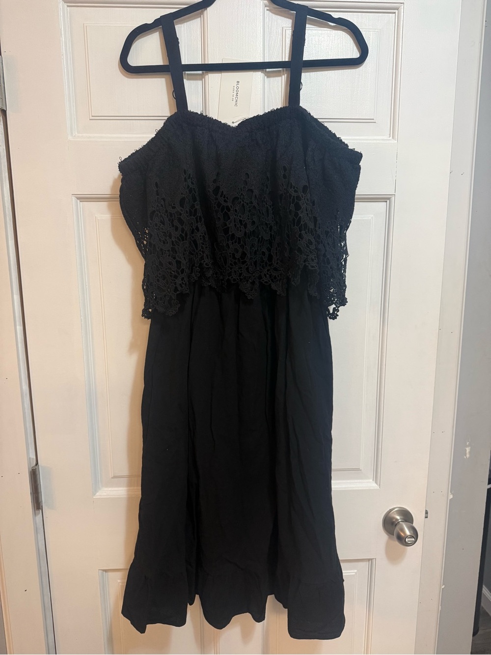 BloomChic Black Crochet Off Shoulder Sundress 14/16 Pockets!